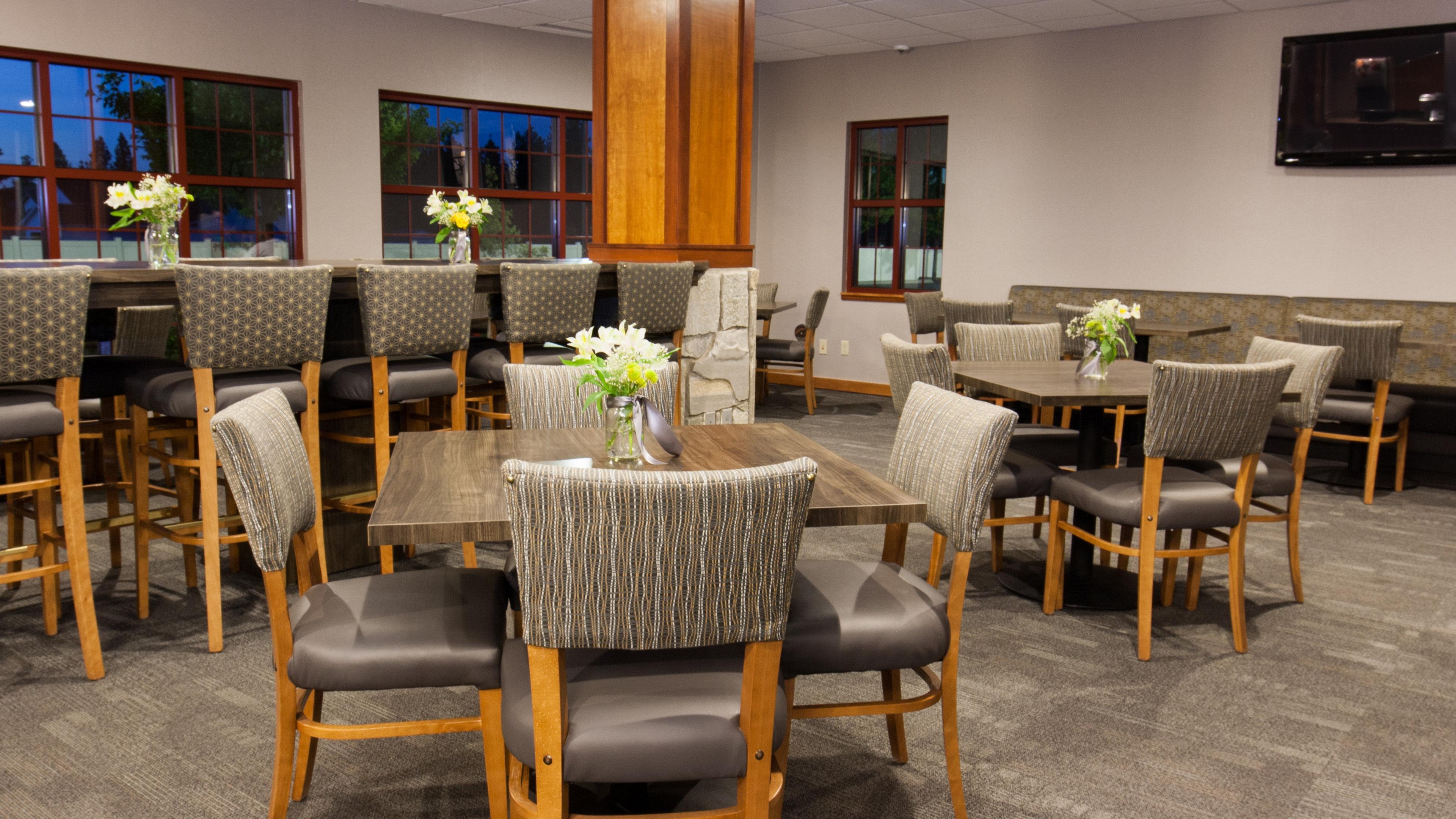 Holiday Inn Express & Suites Cheney By Ihg Ngoại thất bức ảnh