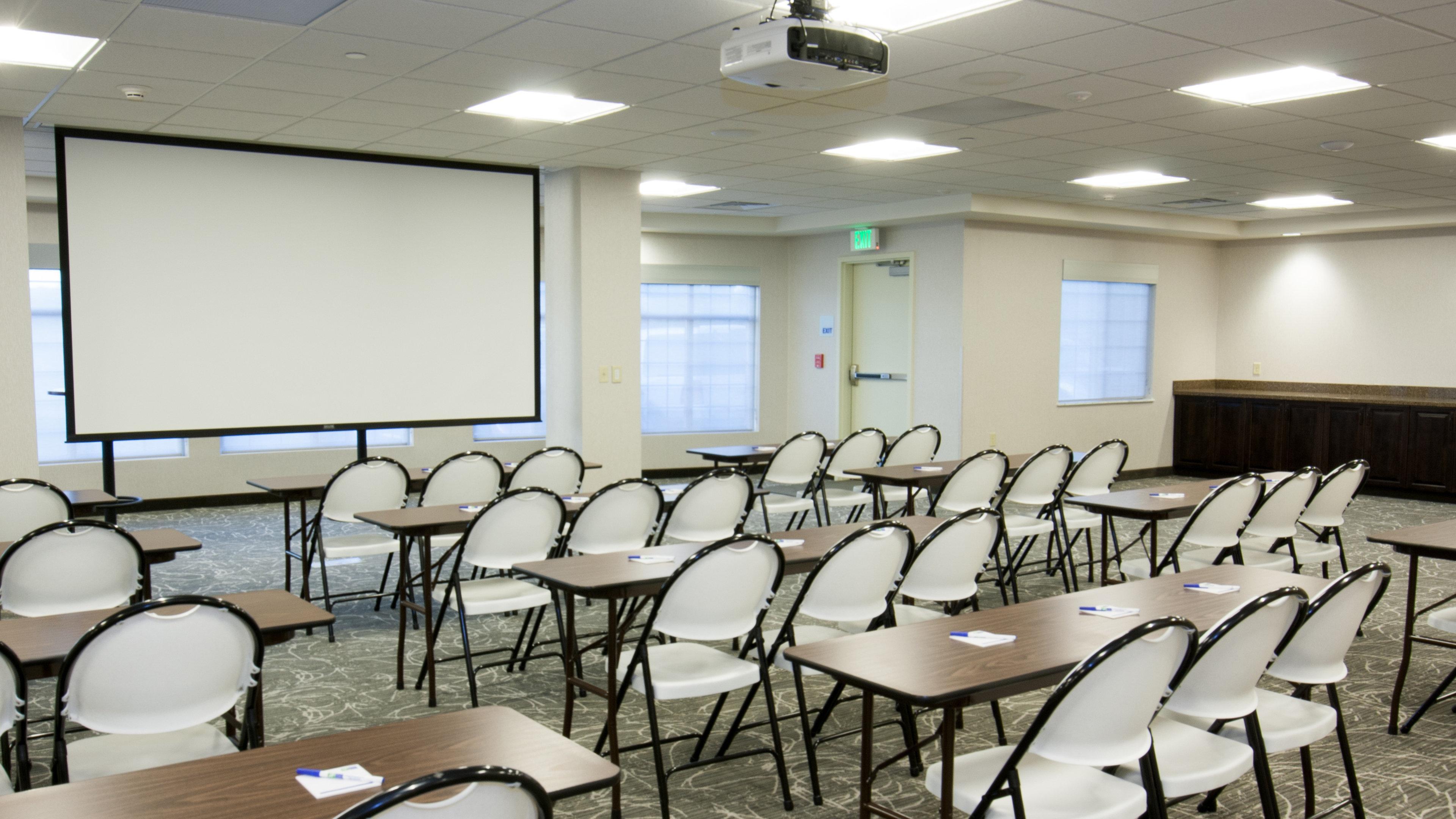 Holiday Inn Express & Suites Cheney By Ihg Ngoại thất bức ảnh