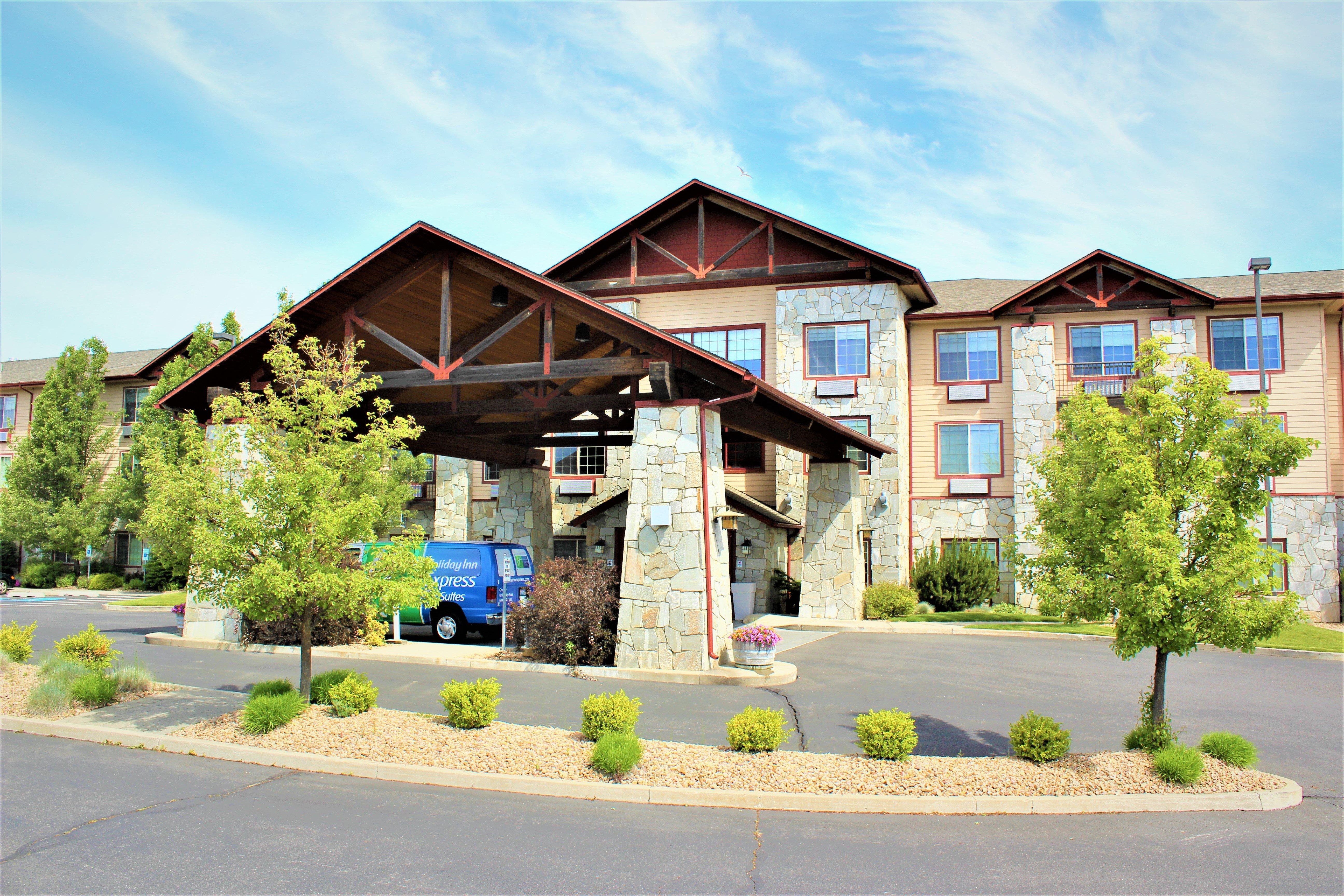 Holiday Inn Express & Suites Cheney By Ihg Ngoại thất bức ảnh