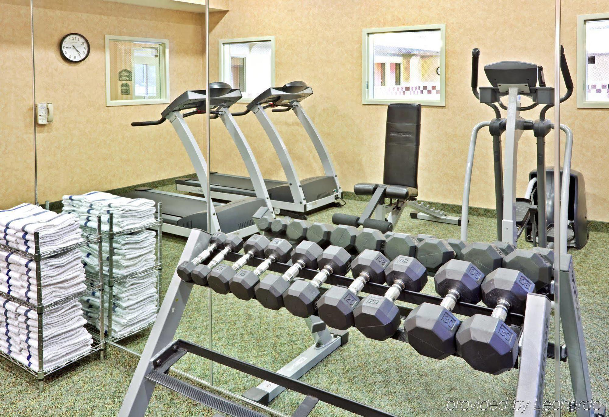 Holiday Inn Express & Suites Cheney By Ihg Ngoại thất bức ảnh