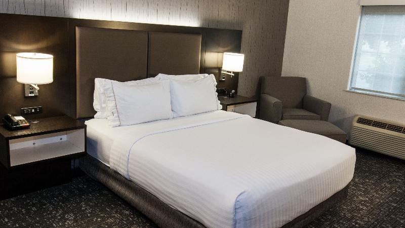 Holiday Inn Express & Suites Cheney By Ihg Ngoại thất bức ảnh